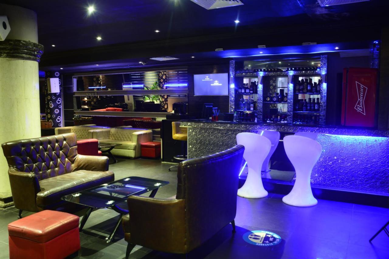 Caesar'S Luxury Hotel Леккі Екстер'єр фото